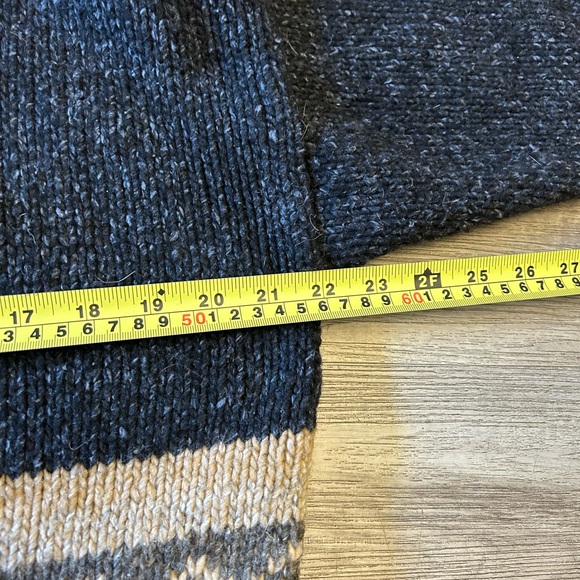 Women's Cozy Vintage Wool Knit Hooded Zip Up Sweater Jacket - Picture 7 of 8